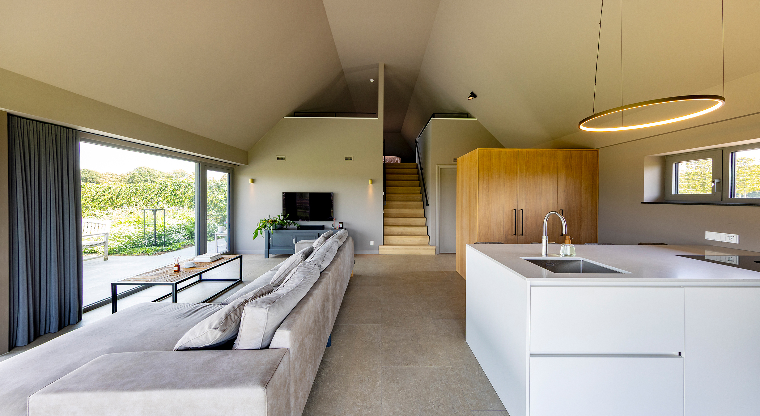 Woonhuis Helden - moderne keuken